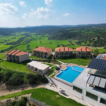 Hotel Burhan's Rizokarpaso