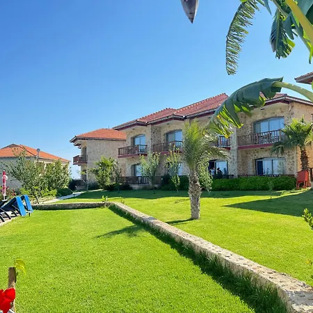 Burhan's Hotell Rizokarpaso