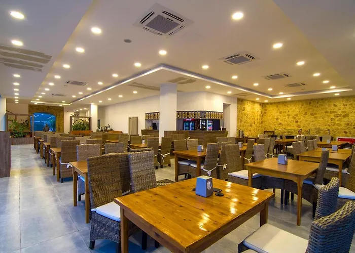 Burhan's 3* Rizokarpaso