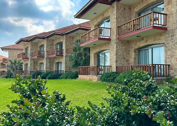 Burhan's 3* Rizokarpaso